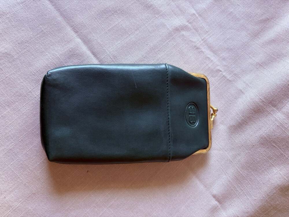 Vintage Buxton green Cigarette Case Kiss Lock